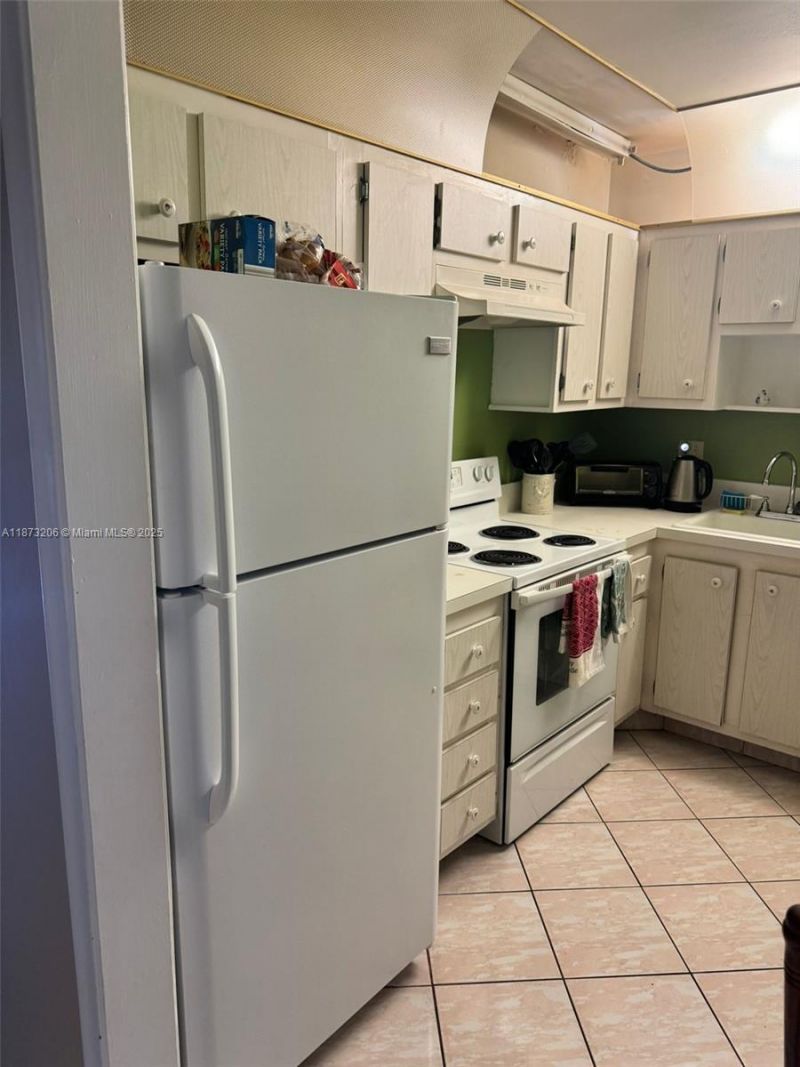 2061 NW 47th Ter, Unit 407, Lauderhill, FL 33313 Photo