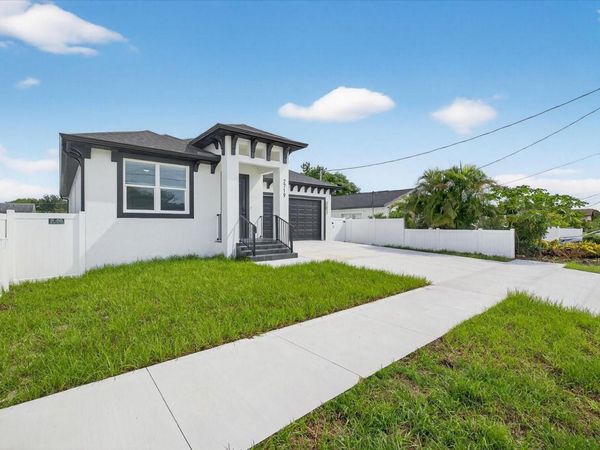 2719 W SAINT JOHN STREET, TAMPA, FL 33607