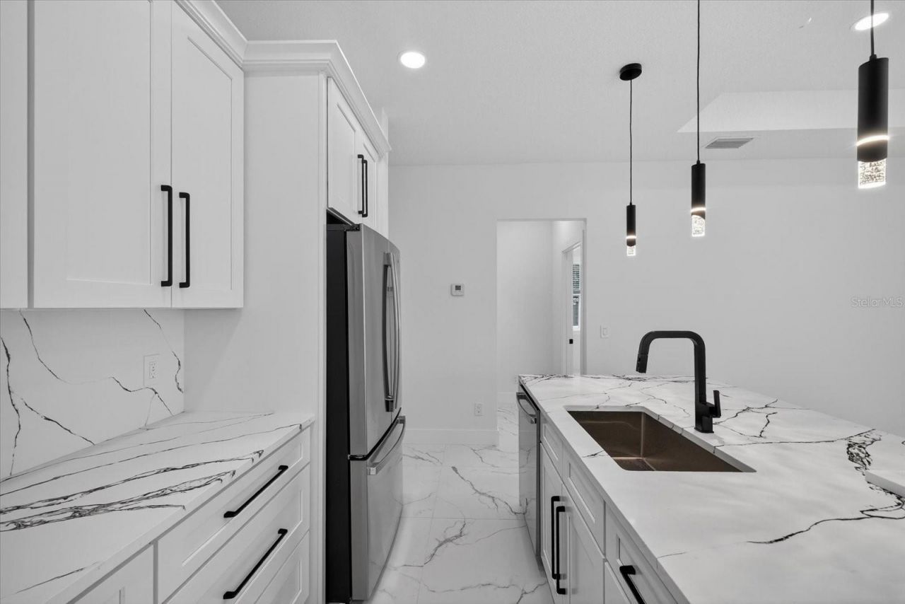 2719 W Saint John Street, Tampa, FL 33607 Photo