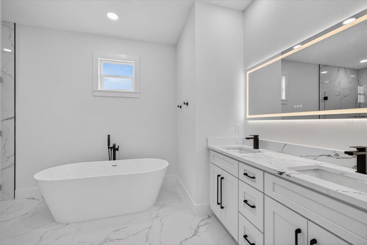 2719 W Saint John Street, Tampa, FL 33607 Photo