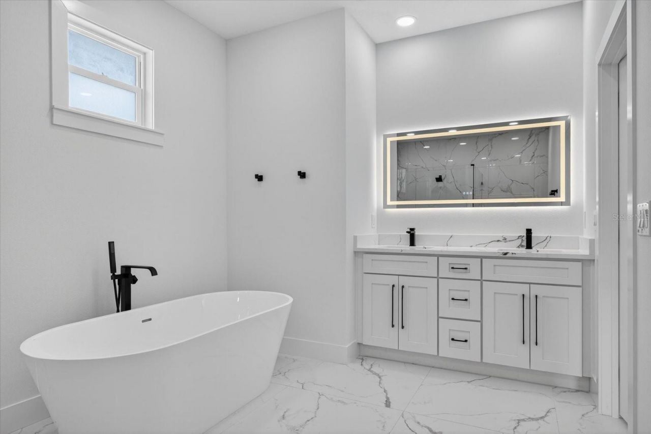 2719 W Saint John Street, Tampa, FL 33607 Photo