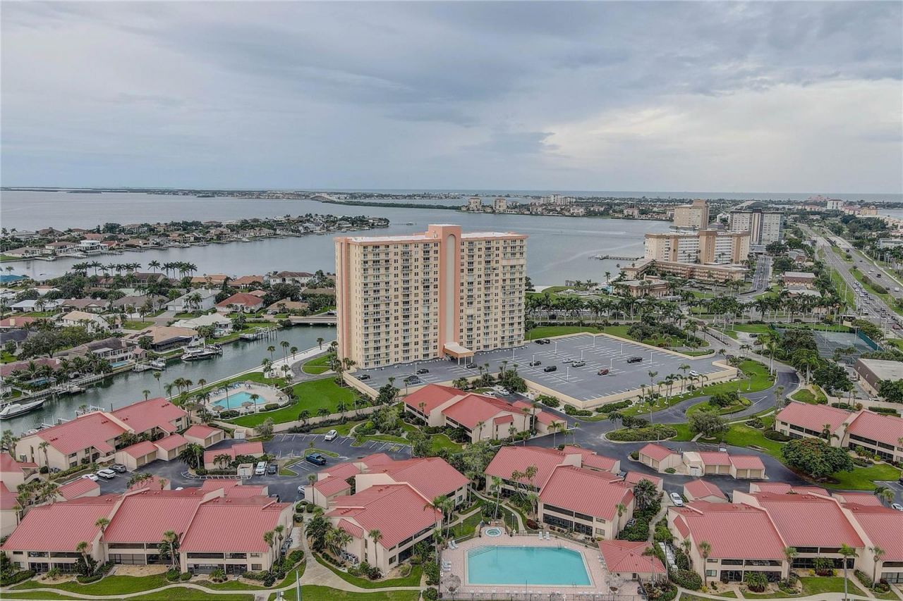 4900 Brittany Drive S, Unit 1409, Saint Petersburg, FL 33715 Photo