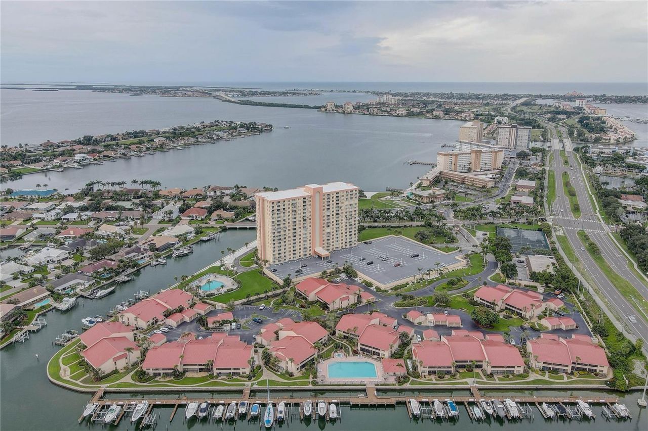 4900 Brittany Drive S, Unit 1409, Saint Petersburg, FL 33715 Photo