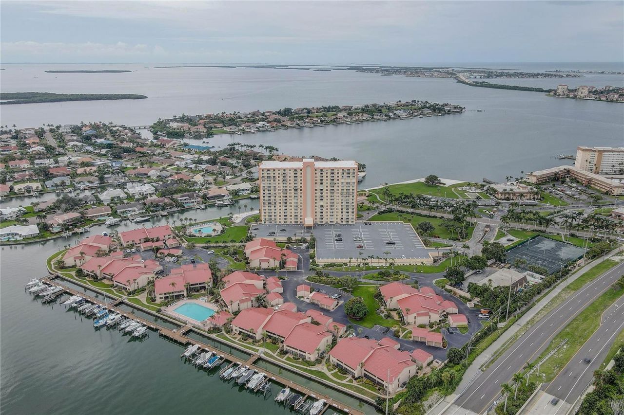 4900 Brittany Drive S, Unit 1409, Saint Petersburg, FL 33715 Photo