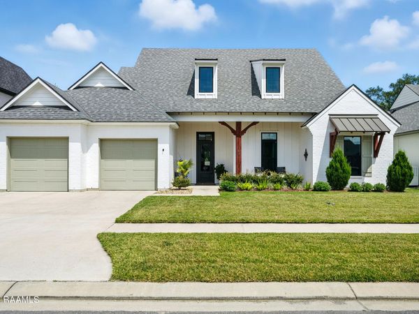 104 Amberjack Terrace, Youngsville, LA 70592