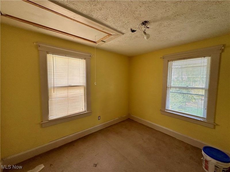 328 Oak Knoll Avenue, Newton Falls, OH 44444 Photo 10