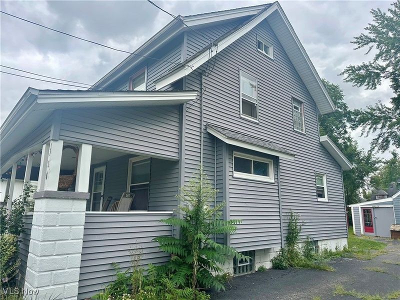 328 Oak Knoll Avenue, Newton Falls, OH 44444 Photo 2