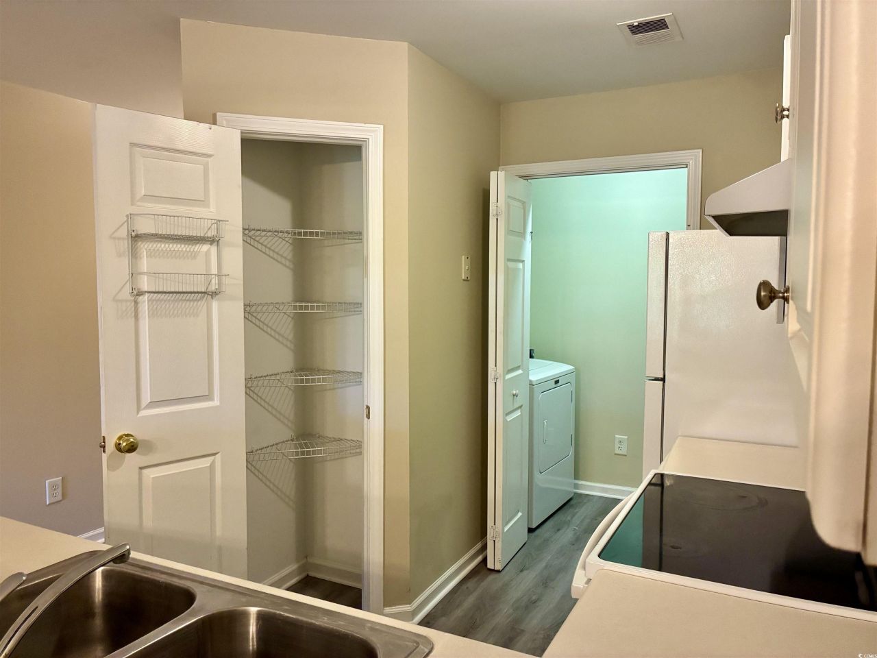 3673 Clay Pond Village Ln. Photo 4