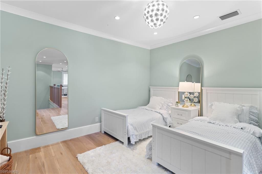 532 Pine Grove Ln, Naples, FL 34103 Photo