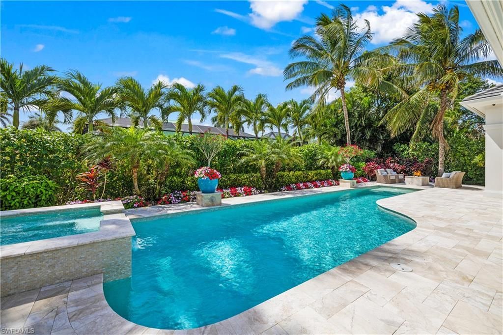 532 Pine Grove Ln, Naples, FL 34103 Photo