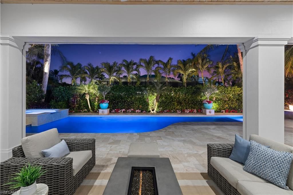 532 Pine Grove Ln, Naples, FL 34103 Photo