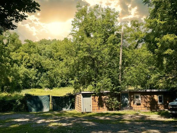 205 1/2 Nickle Plate Avenue, Valparaiso, IN 46383