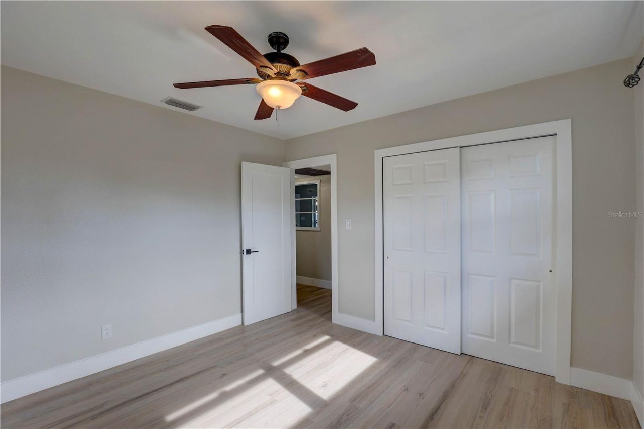 330 83rd Avenue Ne, Saint Petersburg, FL 33702 Photo