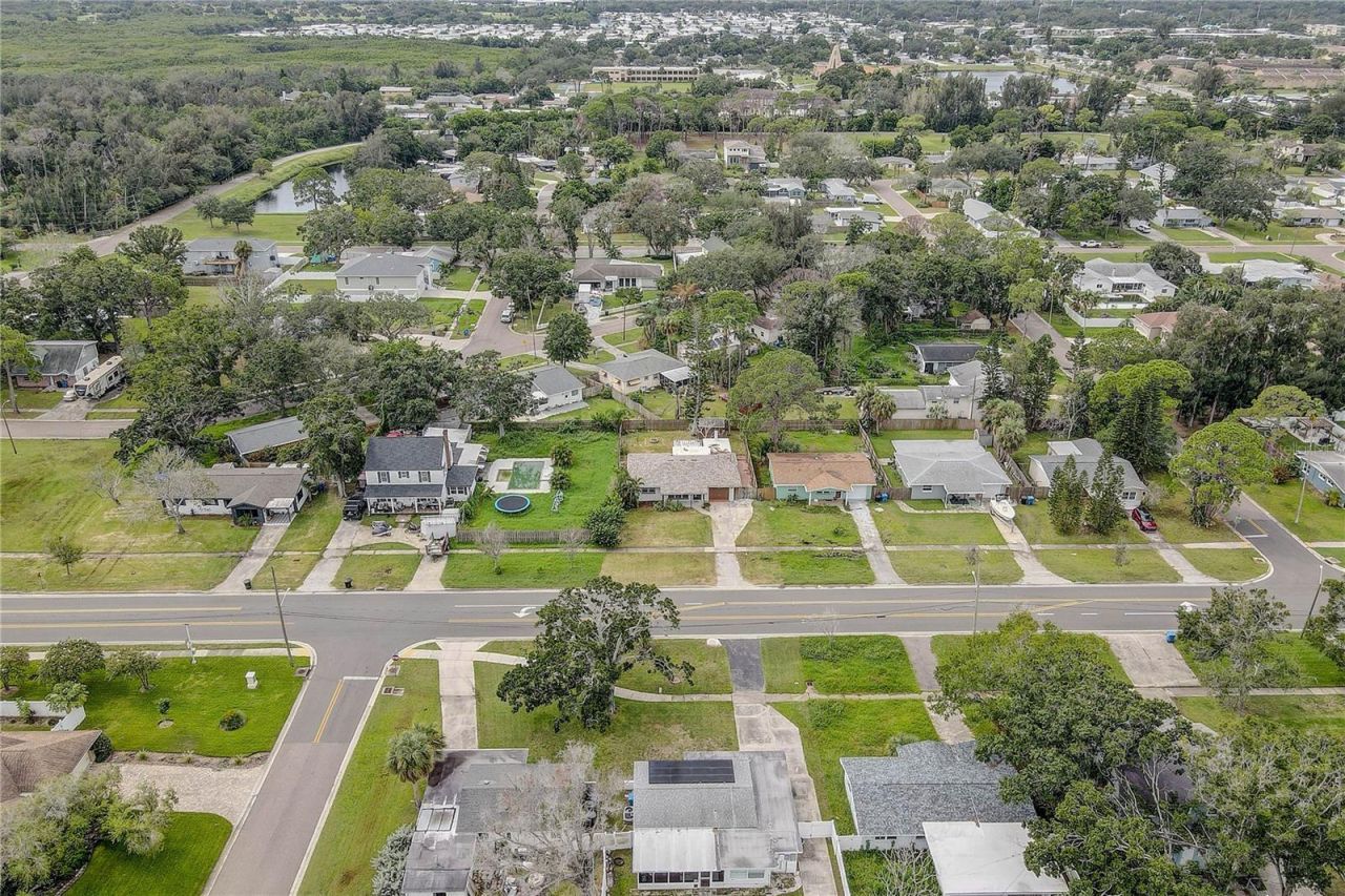 330 83rd Avenue Ne, Saint Petersburg, FL 33702 Photo