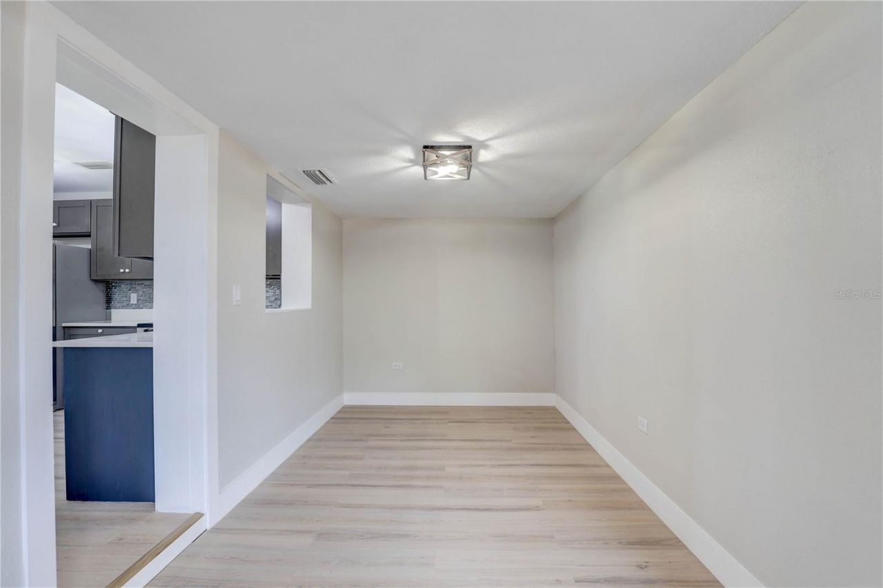 330 83rd Avenue Ne, Saint Petersburg, FL 33702 Photo