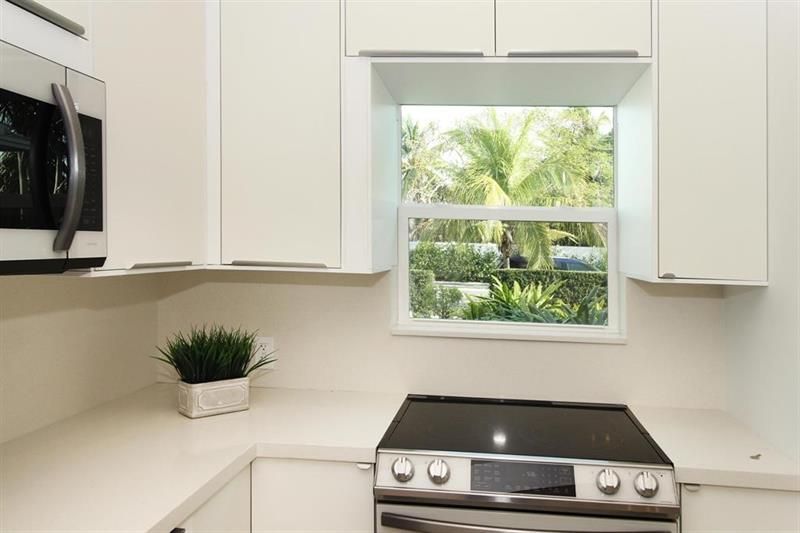 221 Princeton Drive, Lake Worth Beach, FL 33460 Photo