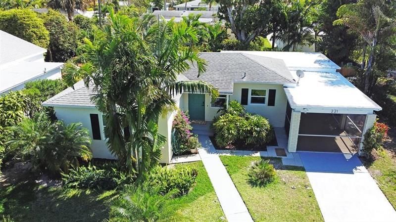 221 Princeton Drive, Lake Worth Beach, FL 33460 Photo