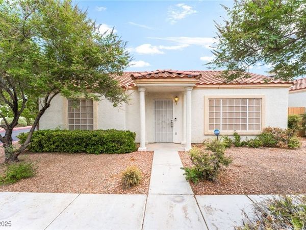 5401 Geneive Lane, Unit 101, Las Vegas, NV 89108