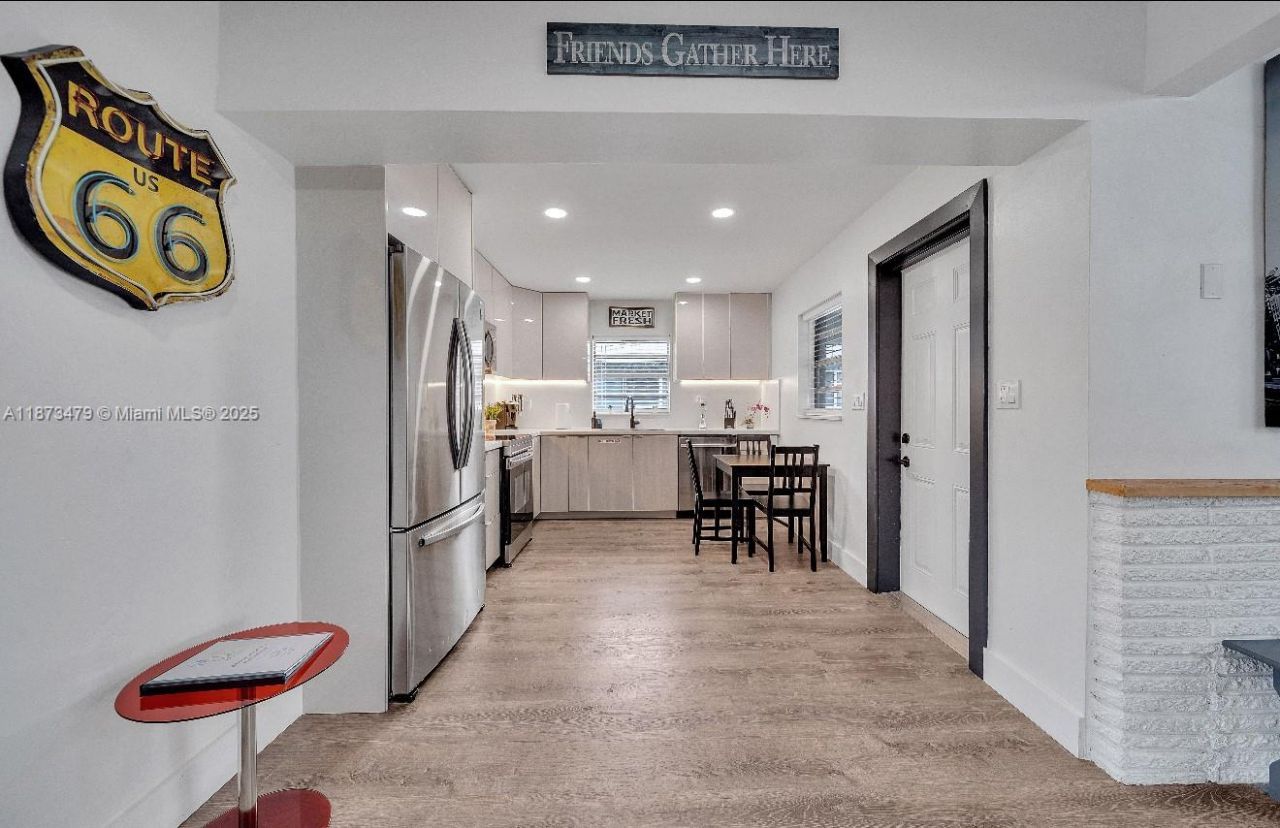 521 W Evanston Cir, Fort Lauderdale, FL 33312 Photo