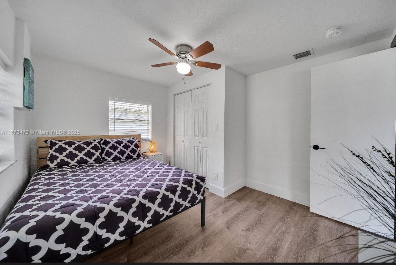 521 W Evanston Cir, Fort Lauderdale, FL 33312 Photo