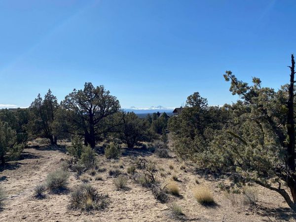 Vaqueros Way, Unit Homesite 5, Powell Butte, OR 97753