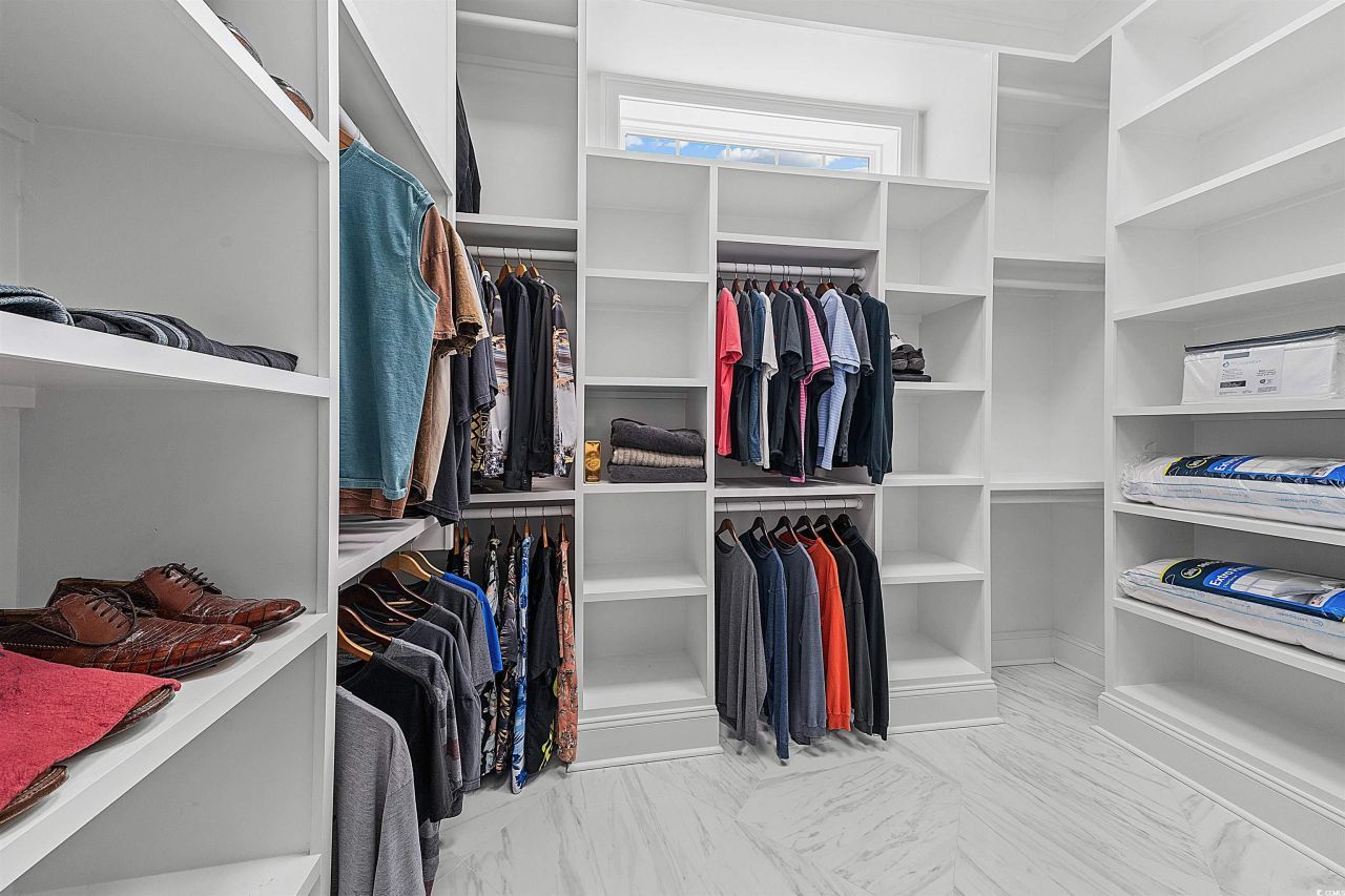 901 Clubhouse Dr. Photo 21