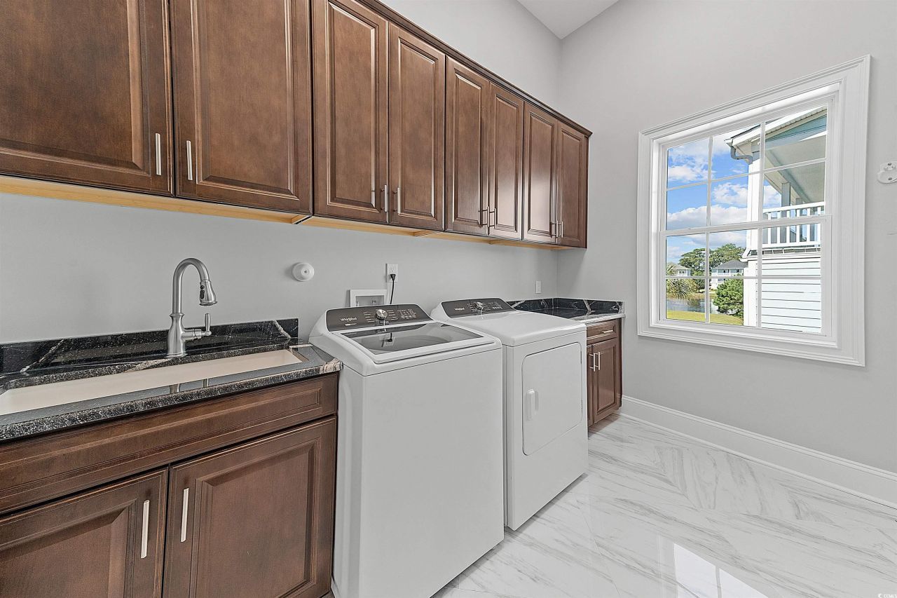 901 Clubhouse Dr. Photo 29