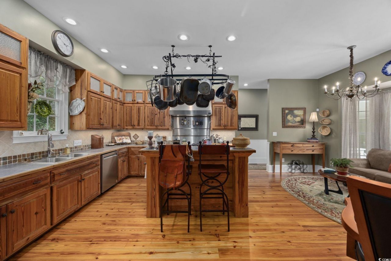 3750 Highway 813 Photo 11