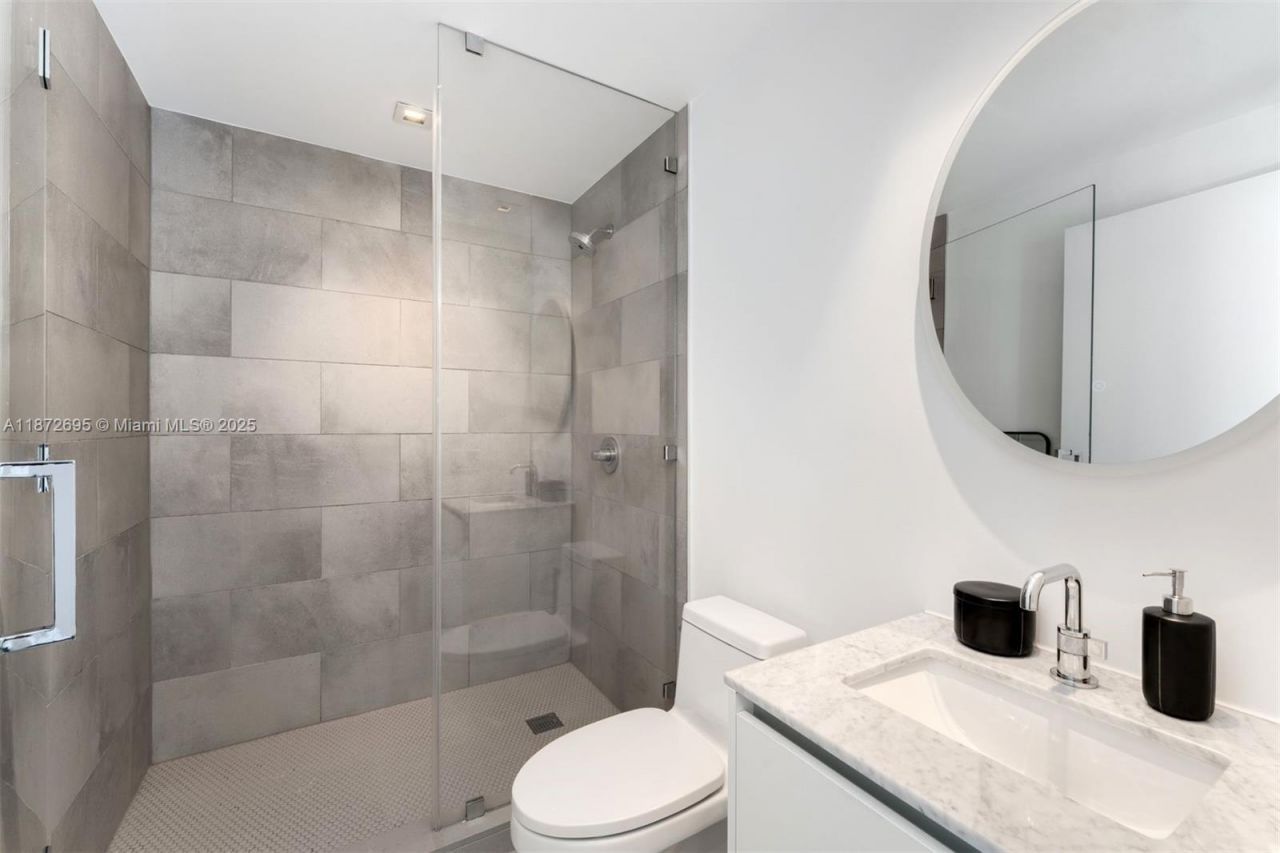 788 NE 23rd St, Unit 2301, Miami, FL 33137 Photo