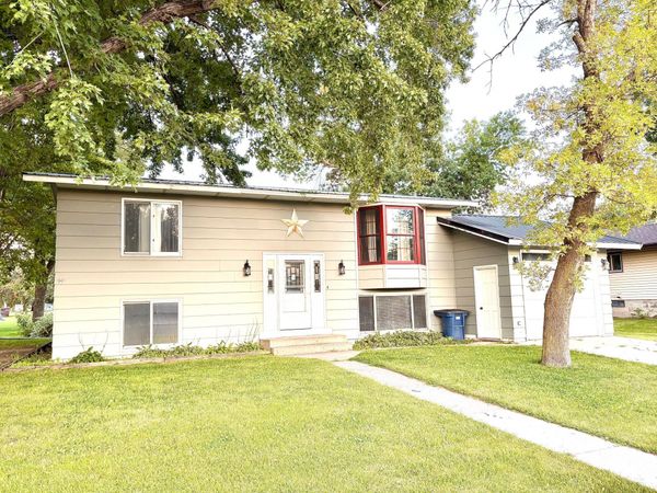 153 2nd Street, Dawson, MN 56232