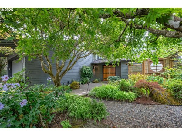 955 SW SUMMIT VIEW DR, Portland, OR 97225