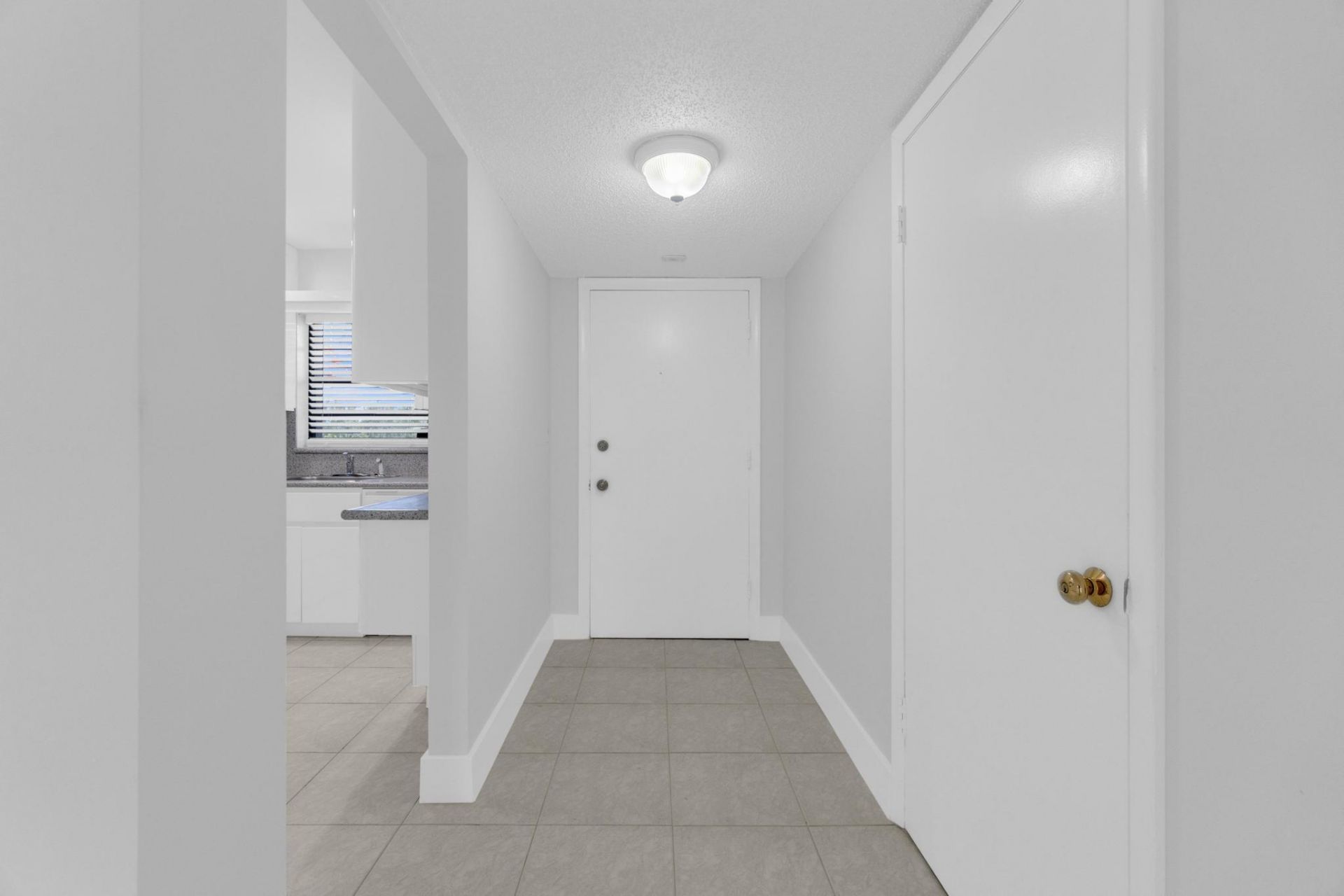 200 Jacaranda Country Club Drive, Unit #3c, Plantation, FL 33324 Photo