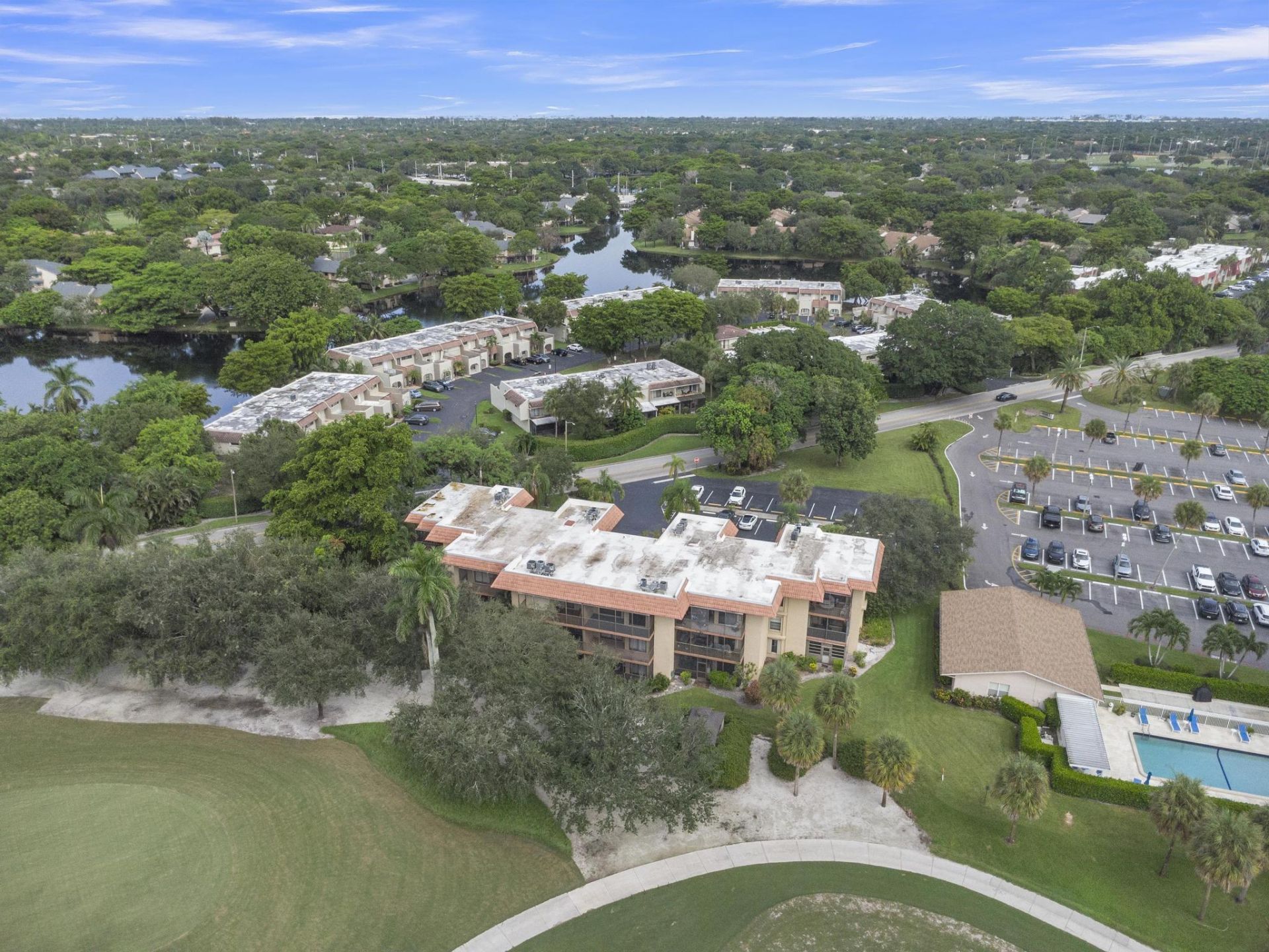 200 Jacaranda Country Club Drive, Unit #3c, Plantation, FL 33324 Photo