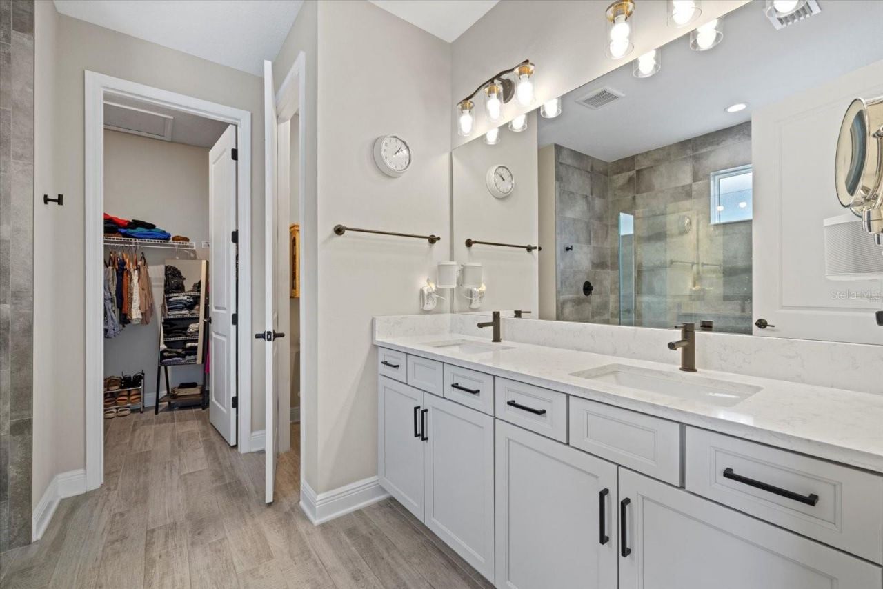 16750 Savory Mist Circle, Bradenton, FL 34211 Photo