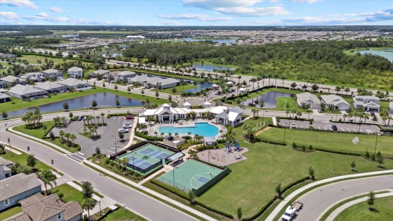 16750 Savory Mist Circle, Bradenton, FL 34211 Photo