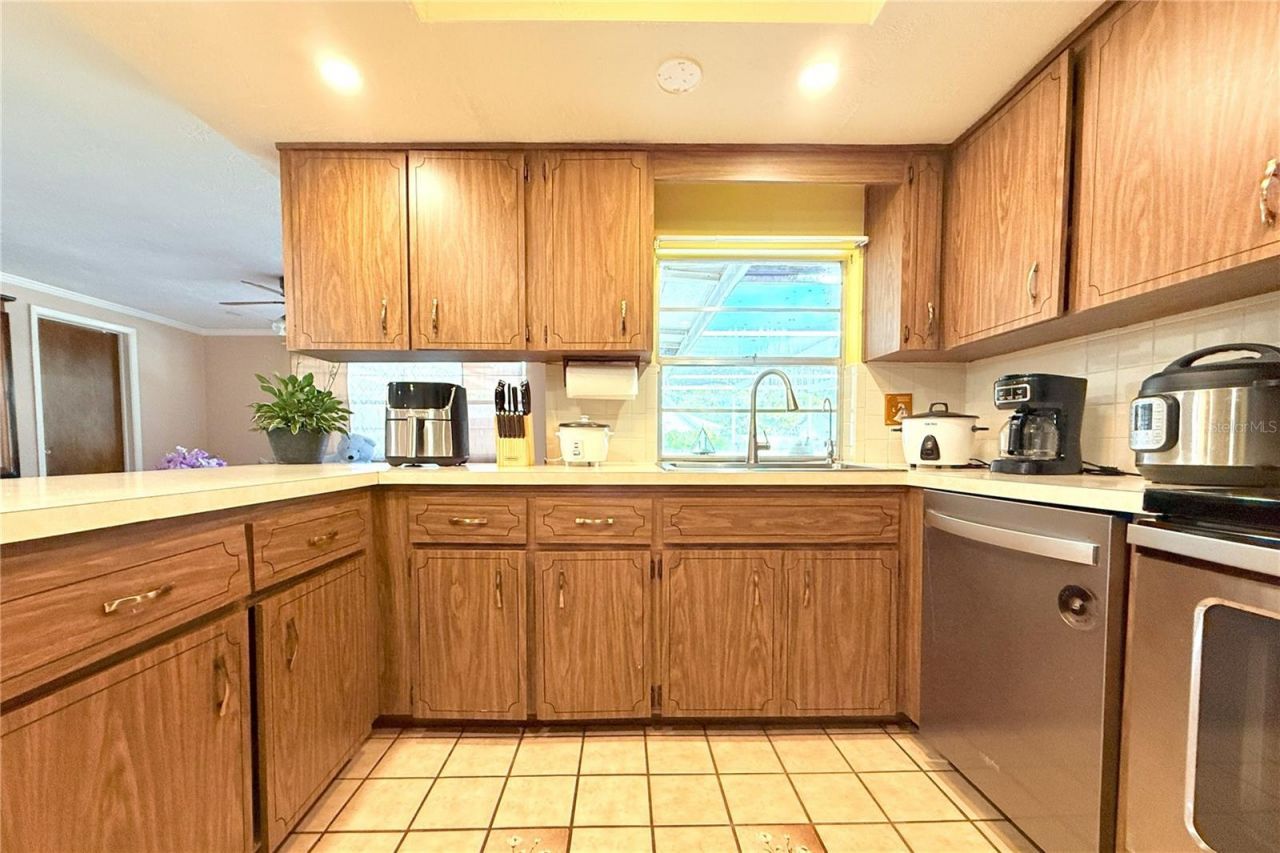 4125 Riverwood Drive, New Port Richey, FL 34653 Photo