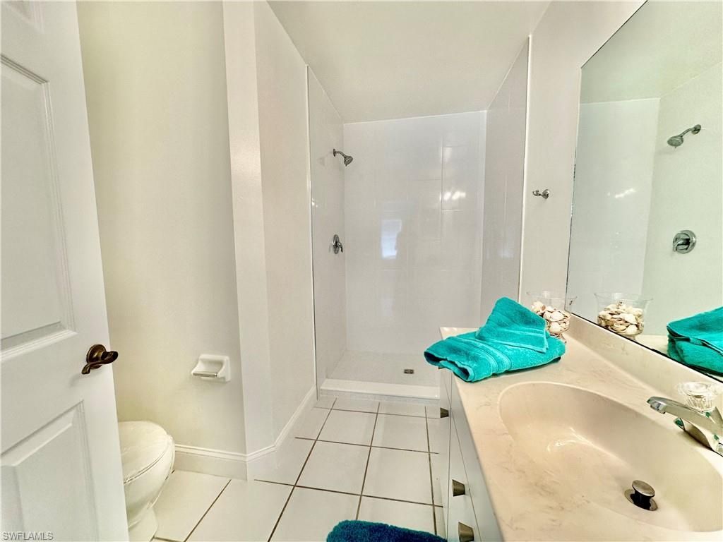3627 Pine Oak Cir, Unit 102, Fort Myers, FL 33916 Photo