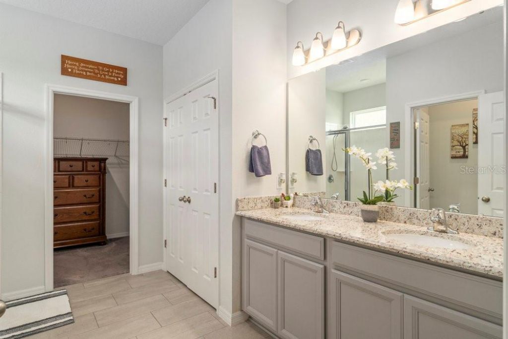 13536 Lake Yale View Loop, Grand Island, FL 32735 Photo