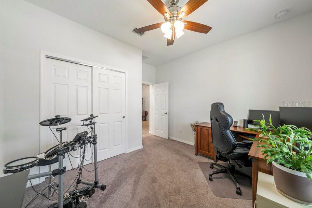 13536 Lake Yale View Loop, Grand Island, FL 32735 Photo