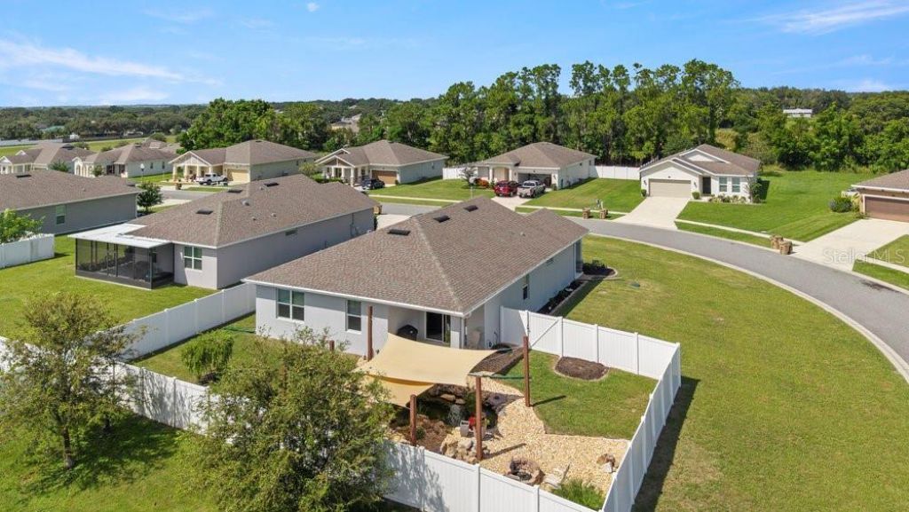 13536 Lake Yale View Loop, Grand Island, FL 32735 Photo