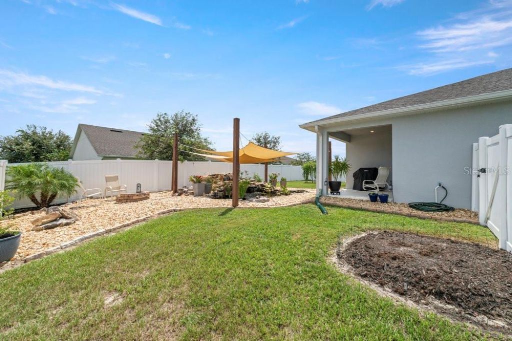 13536 Lake Yale View Loop, Grand Island, FL 32735 Photo