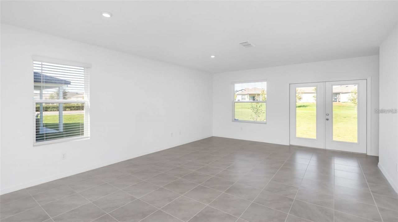 6773 Branham Mill Court, Zephyrhills, FL 33542 Photo