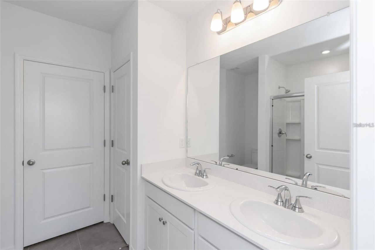 6773 Branham Mill Court, Zephyrhills, FL 33542 Photo