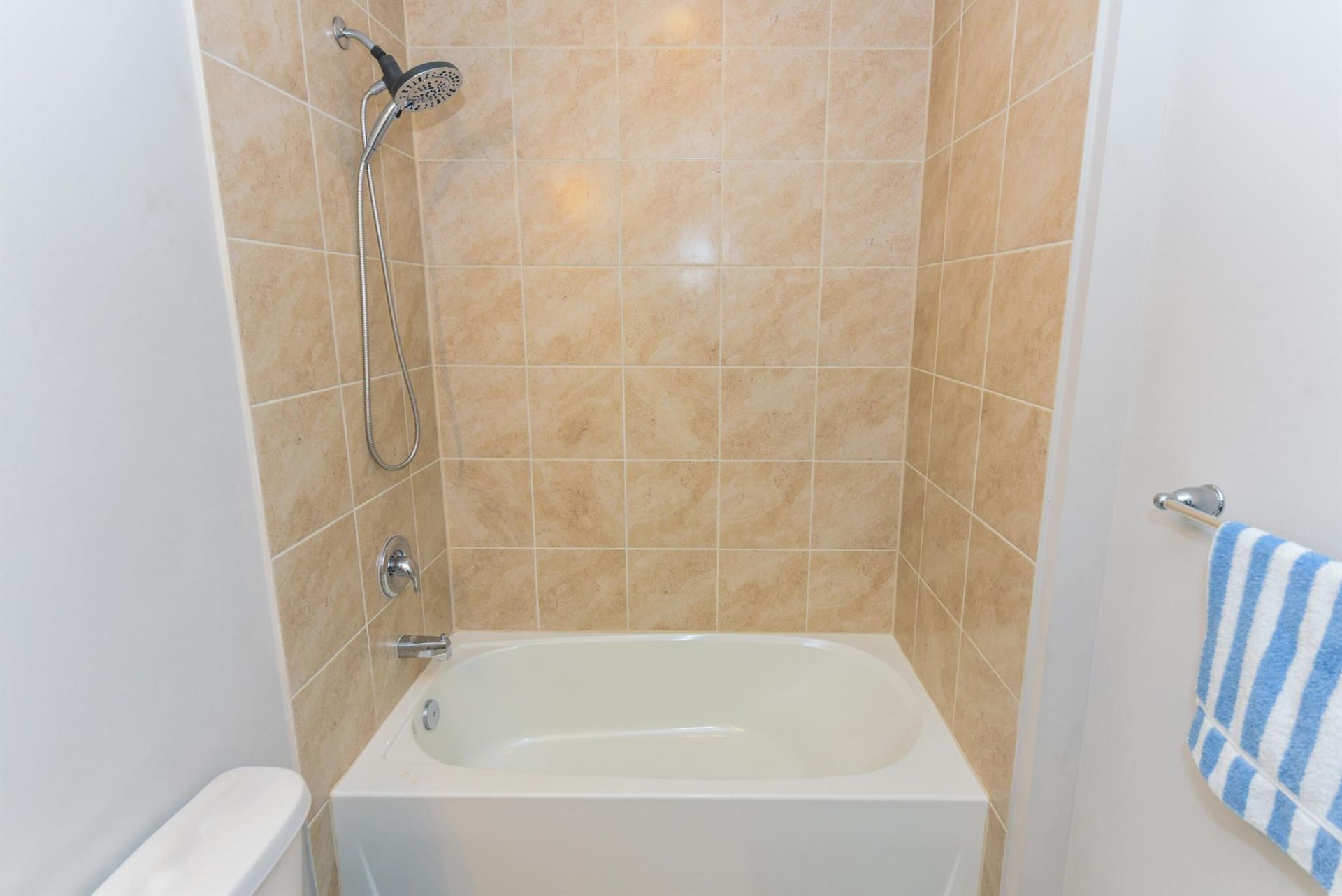 5865 NW Mesa Circle, Port Saint Lucie, FL 34986 Photo