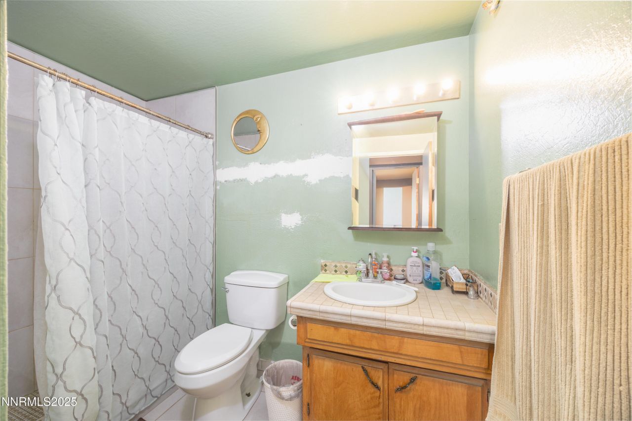 11605 Lemmon Drive, Reno, NV 89506 Photo