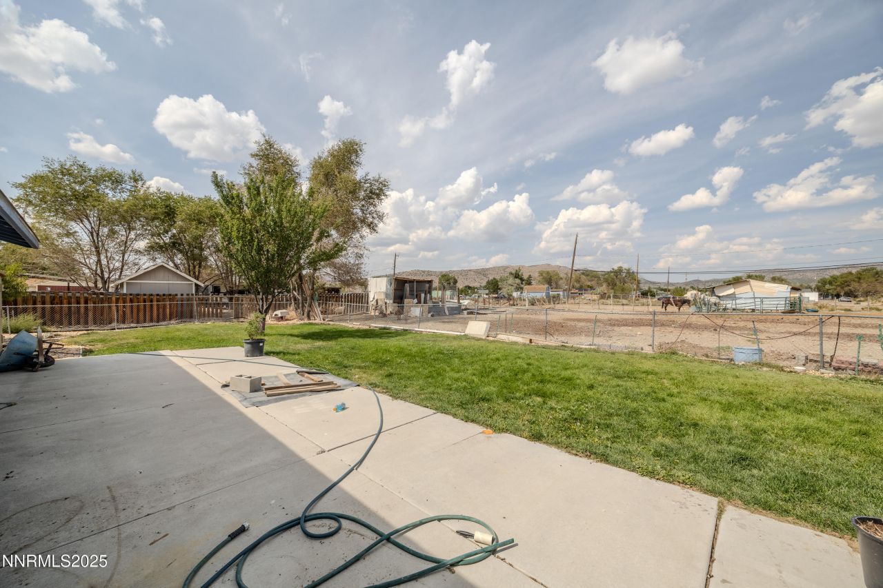 11605 Lemmon Drive, Reno, NV 89506 Photo