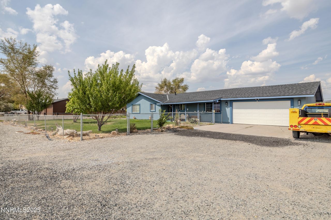 11605 Lemmon Drive, Reno, NV 89506 Photo