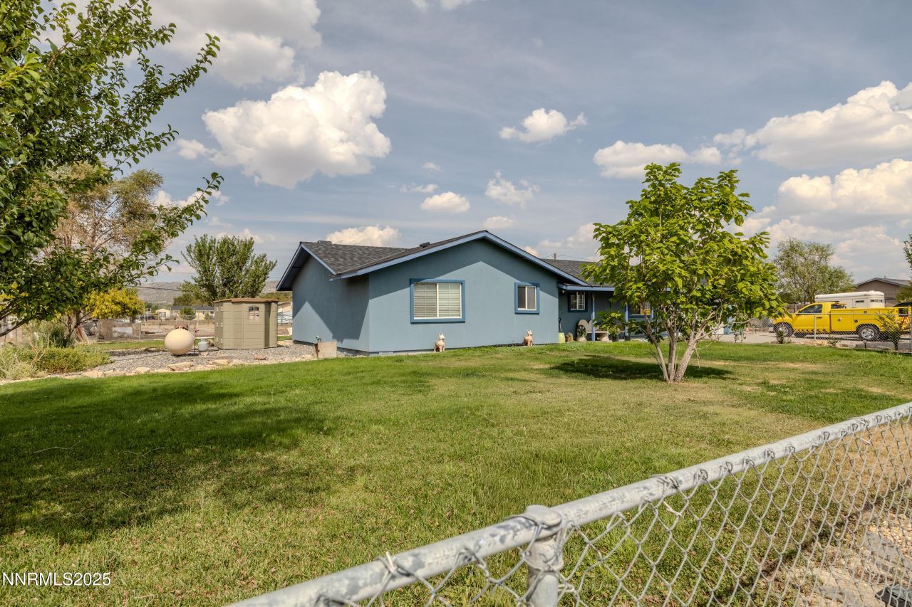 11605 Lemmon Drive, Reno, NV 89506 Photo