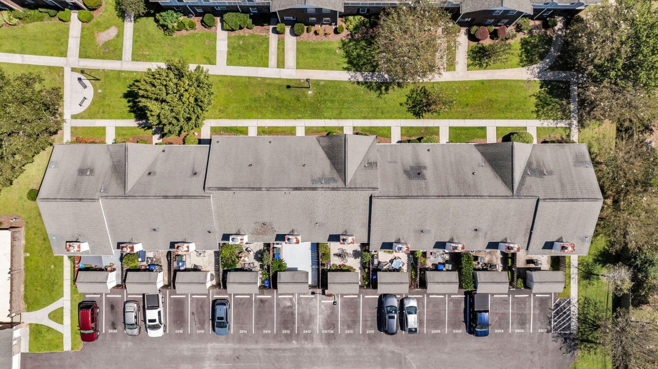 2912 Oxford Place Photo 30