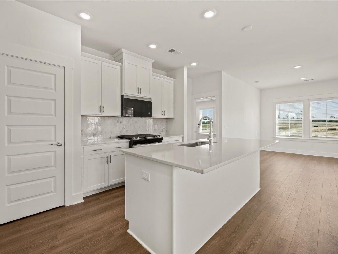 106 Indigo Cove Boulevard Photo 25